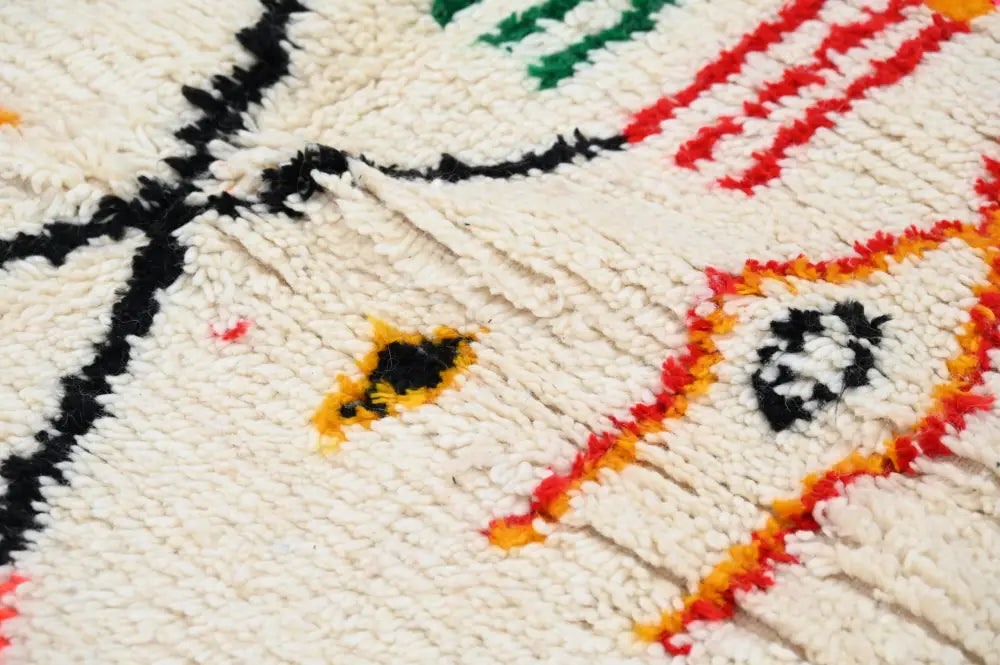 Handwoven moroccan azilal rug beige geometric bedroom decor