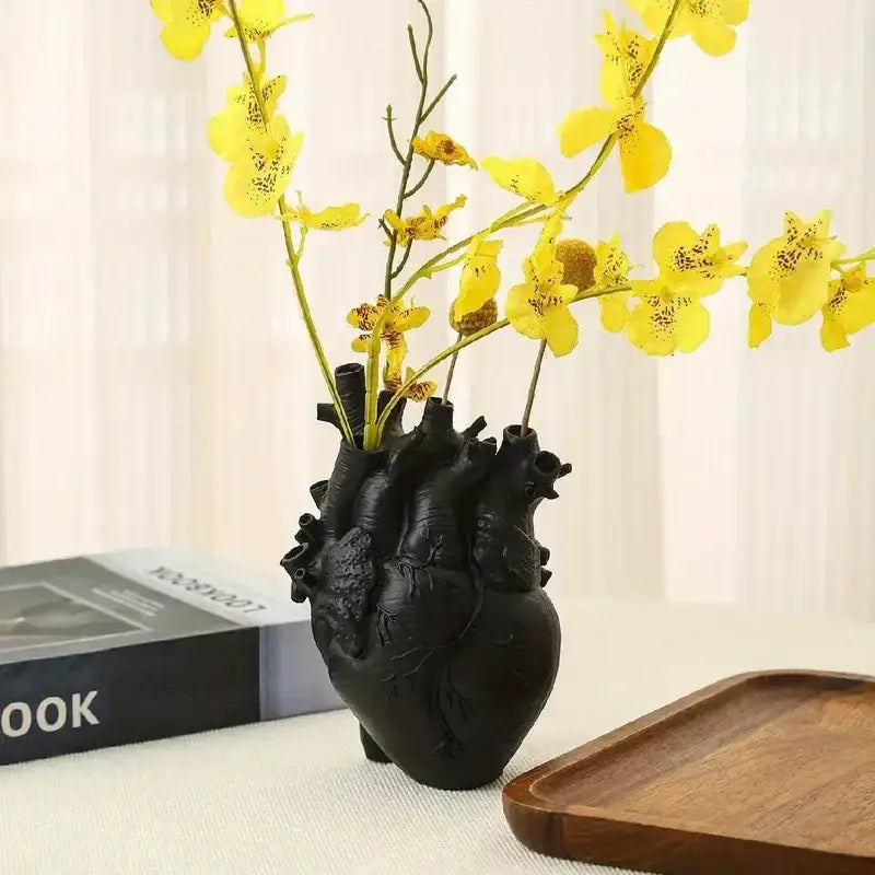 Anatomical heart shape resin vase living room decor