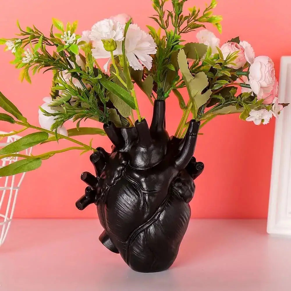 Anatomical heart shape resin vase living room decor