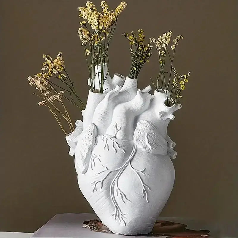 Anatomical heart shape resin vase set living room decor
