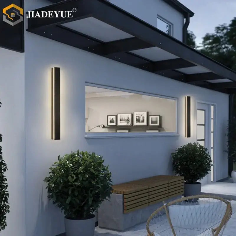 Modern black minimalist outdoor wall lamp for garden villa porch