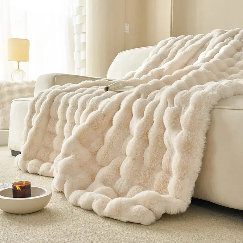 Off-white luxe faux rabbit fur blanket – bedroom cozy sofa throw