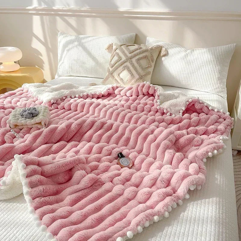 DecorBites™ Luxe Faux Rabbit & Lamb's Wool Weighted Blanket for Cozy Autumn Winter Warmth
