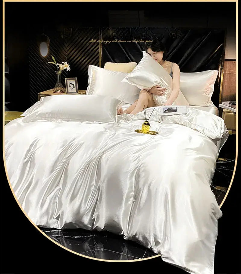 Luxurious silver mulberry silk duvet cover bedding set bedroom