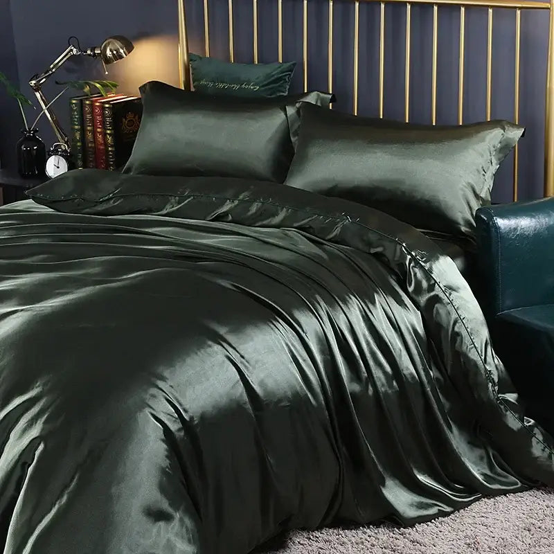 Luxurious emerald green satin duvet cover set bedroom bedding
