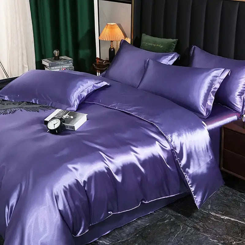 Luxurious crimson satin bedding set – bedroom duvet cover and sheets