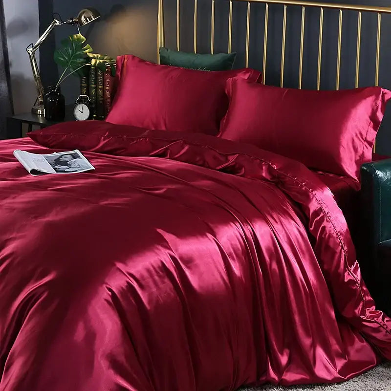 Luxurious crimson satin bedding set – bedroom duvet cover and sheets