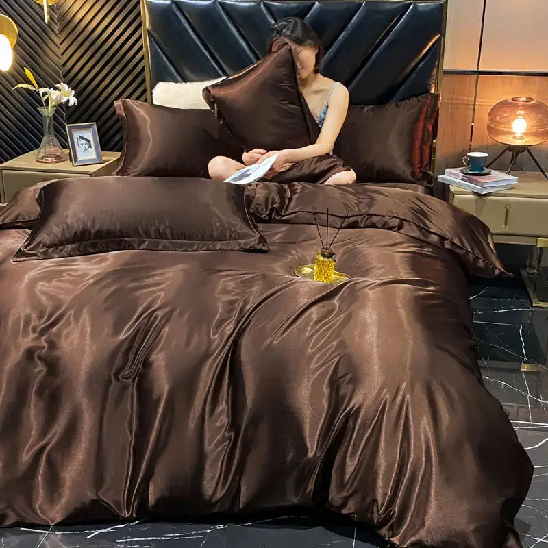 Luxurious burgundy satin duvet cover bedroom bedding set