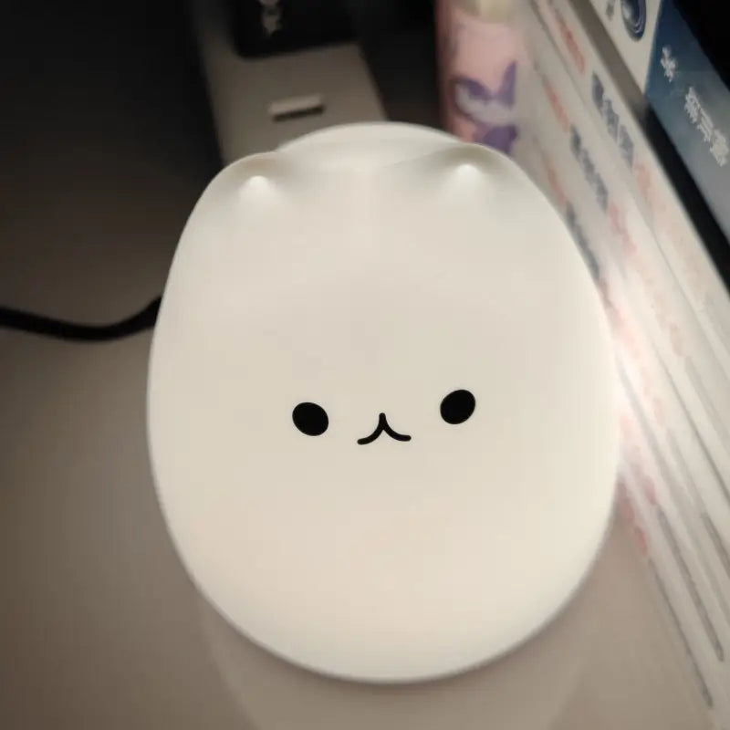 Mini popular cat white silicone night lamp bedroom eye protection