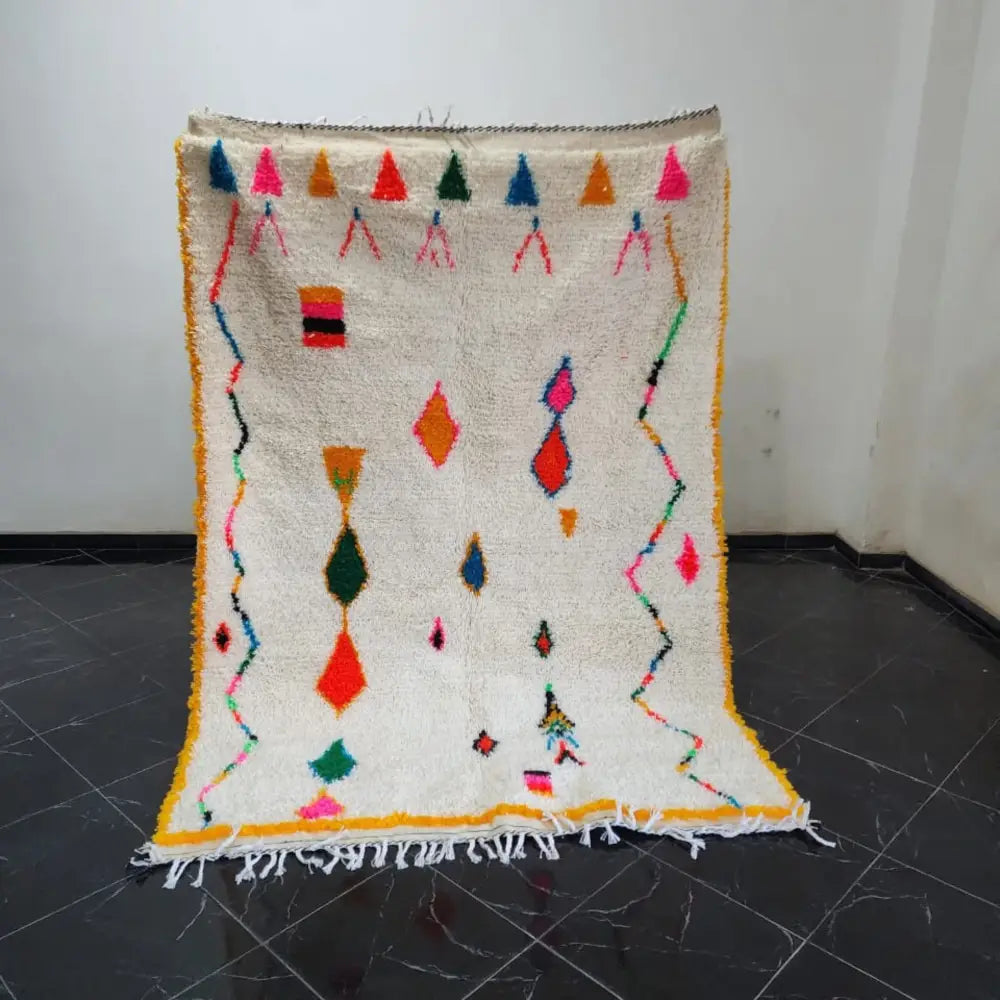Handmade azilal moroccan rug cream geometric bedroom carpet