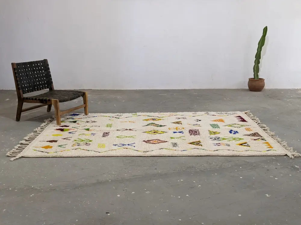 Handmade moroccan azilal rug beige geometric bedroom wool carpet