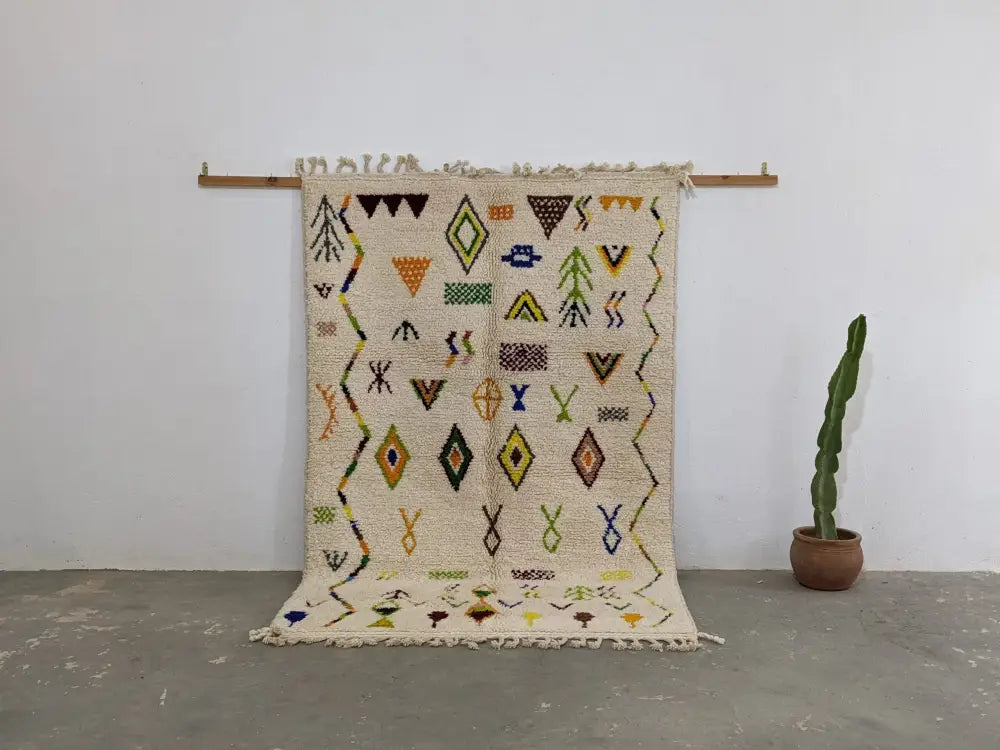 Handmade moroccan azilal rug beige geometric bedroom wool carpet