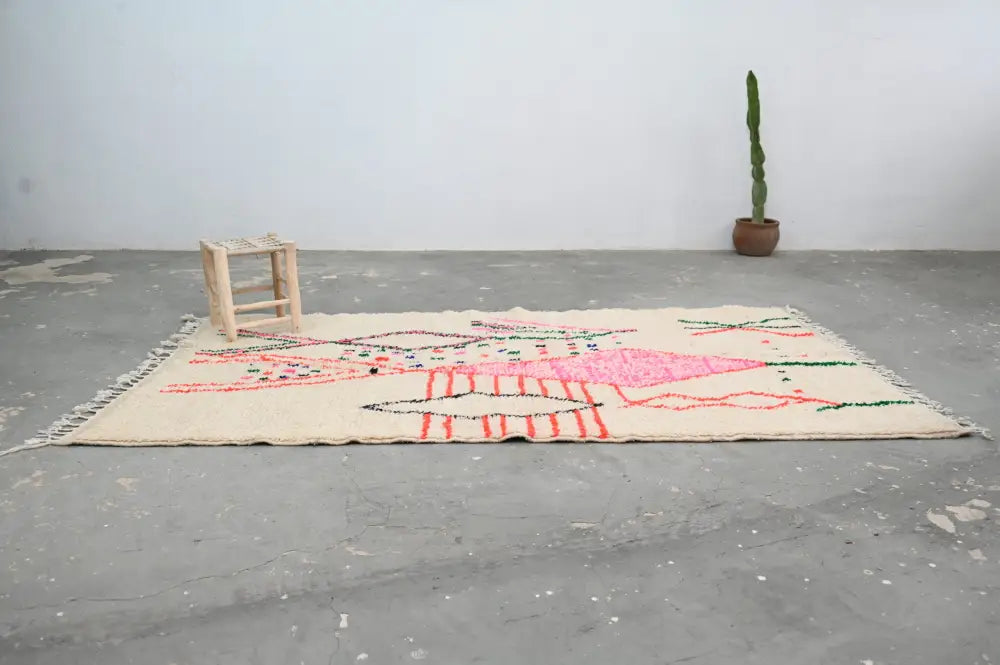 Beige moroccan handmade azilal rug bedroom geometric decor