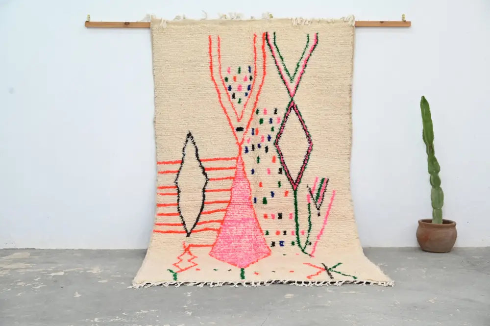 Beige moroccan handmade azilal rug bedroom geometric decor