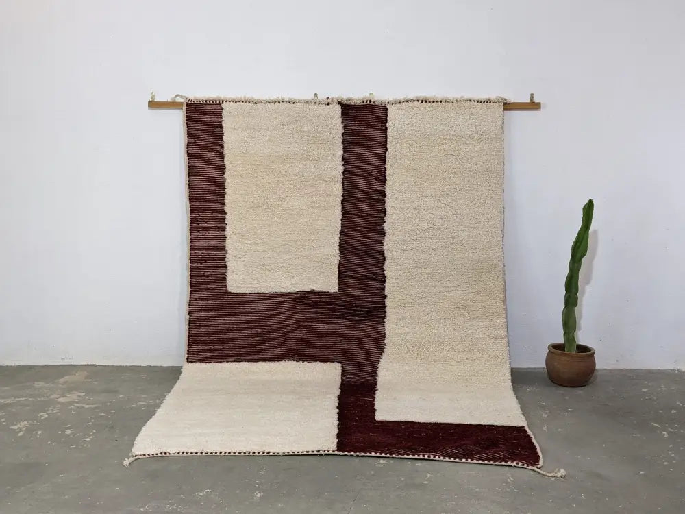 Handmade beni ouarain cream & burgundy wool rug living room decor
