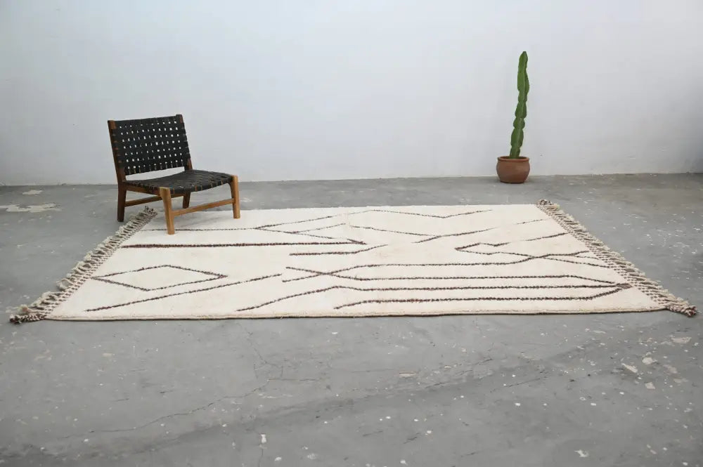 Handmade beige & brown beni ouarain rug living room geometric decor