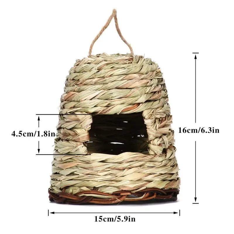 Handwoven natural grass parrot nest outdoor garden bird cage