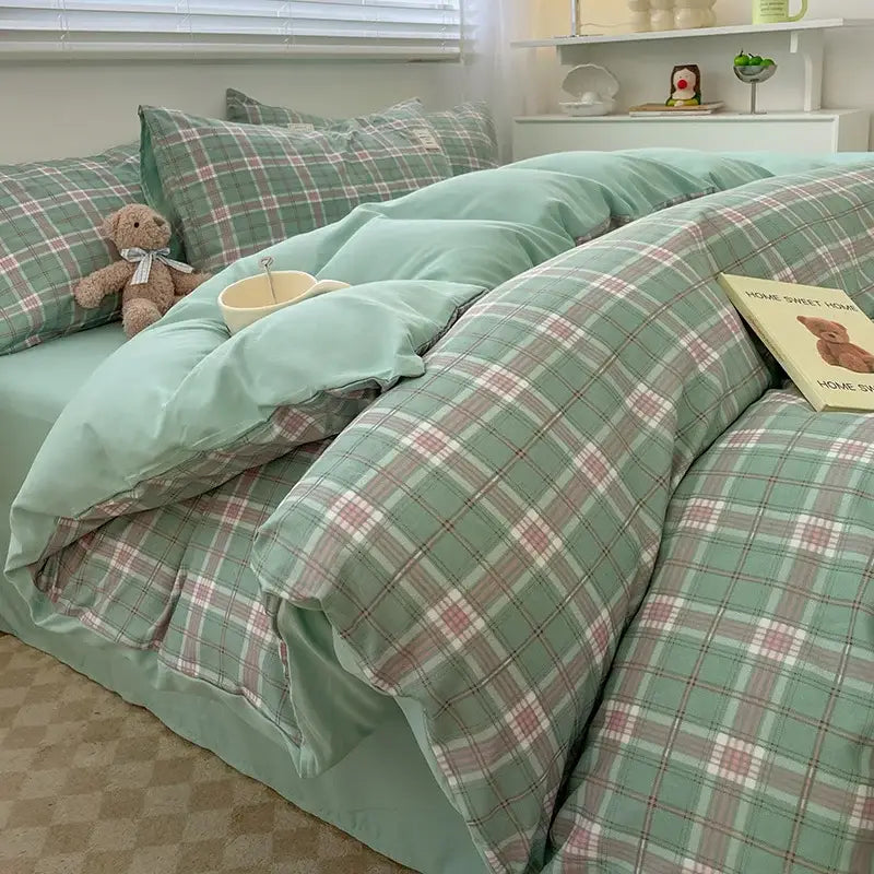 Nordic plaid green cotton bedding set for bedroom comfort