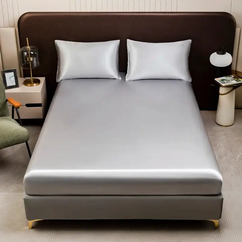 Opulent cream satin bedding set with fitted sheet for bedroom