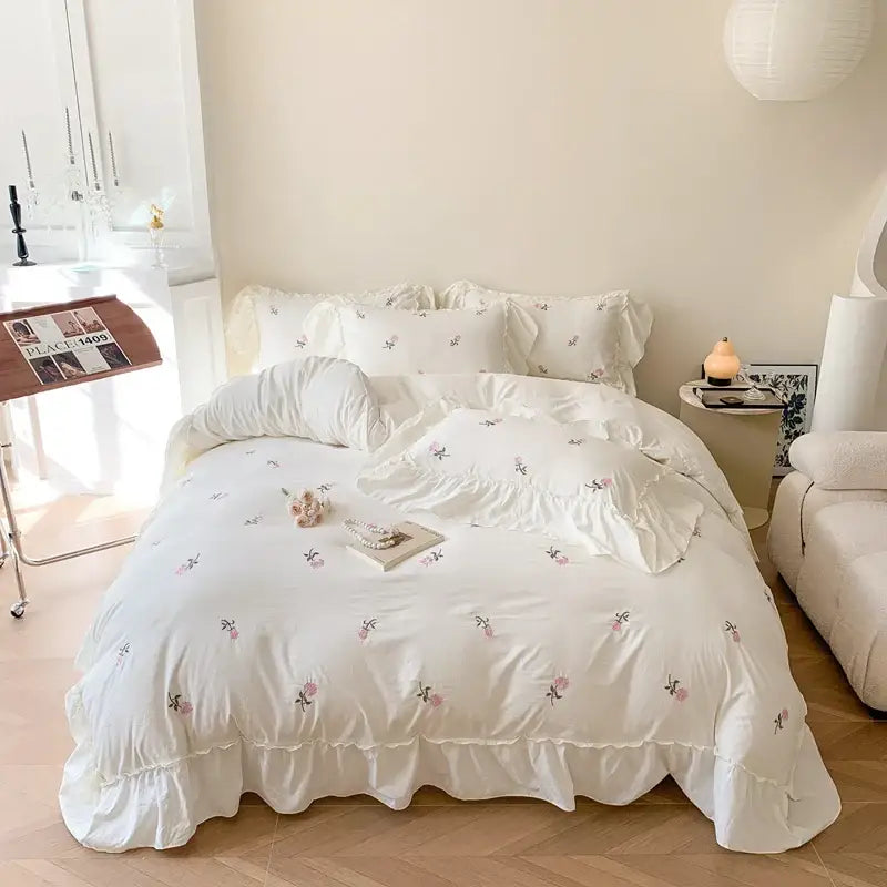 Princess white rose embroidered duvet cover set bedroom ruffled edges