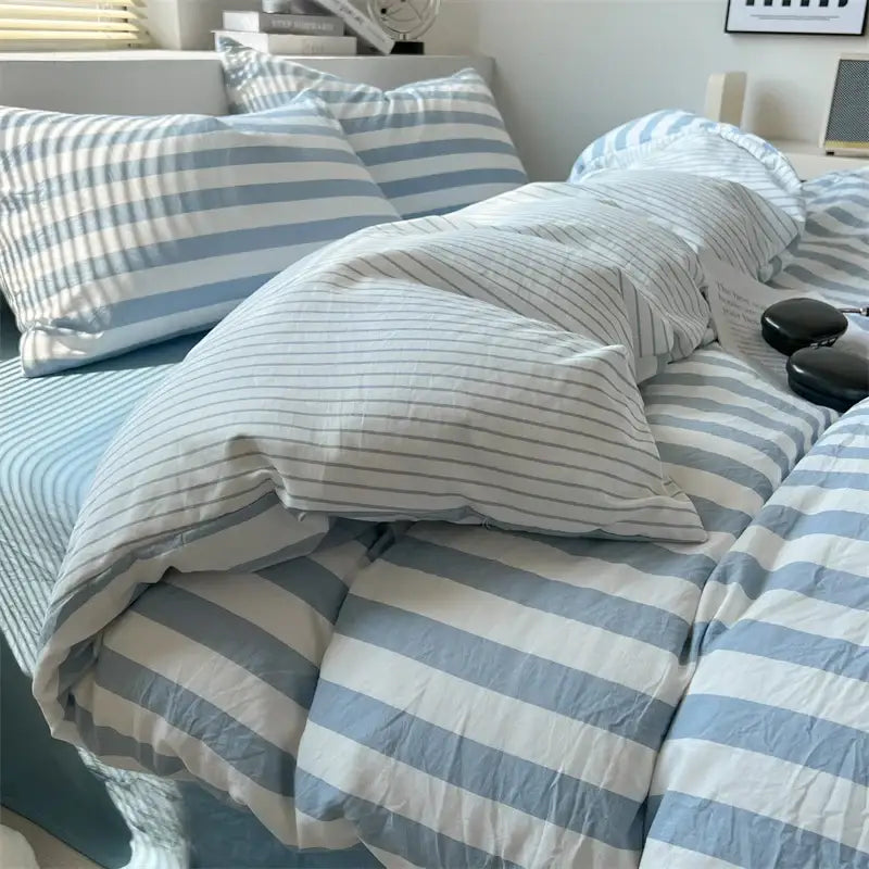 Striped cream & beige quilted quilt set with bed sheet bedroom