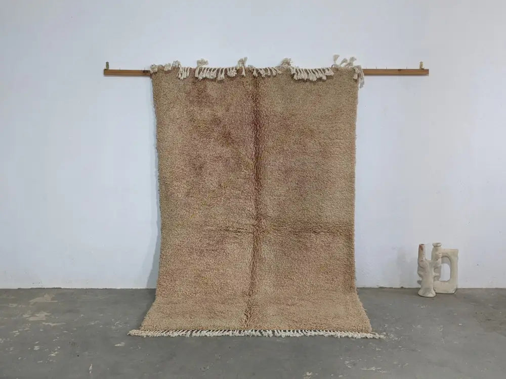 Plush beige beni ouarain wool rug bedroom fringed carpet
