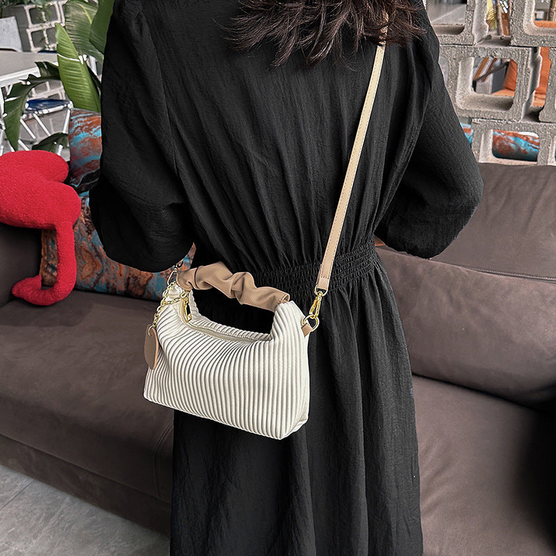 Women's Cloud Crossbody Bag - PU Leather Pleated Tote Bag