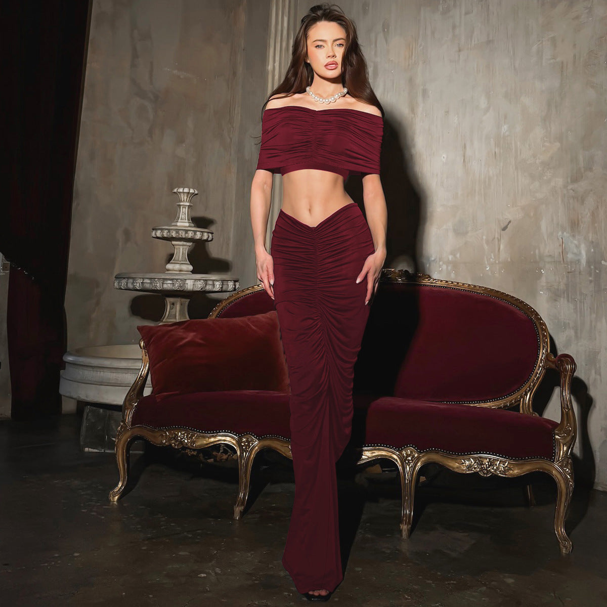 Women's Fashion Midriff-baring Top Slim Fit Skirt Set