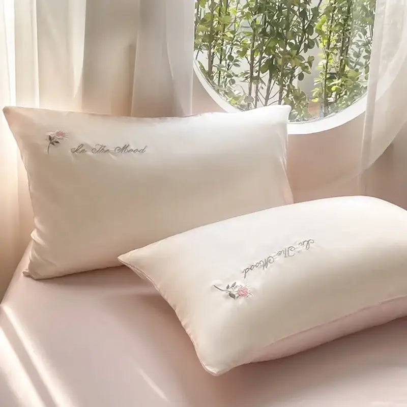 Embroidered cream satin ice silk bedding sets for bedroom sleep