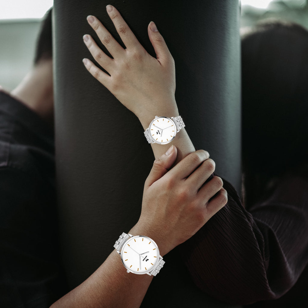 273. Instafamous Steel Strap Quartz watch