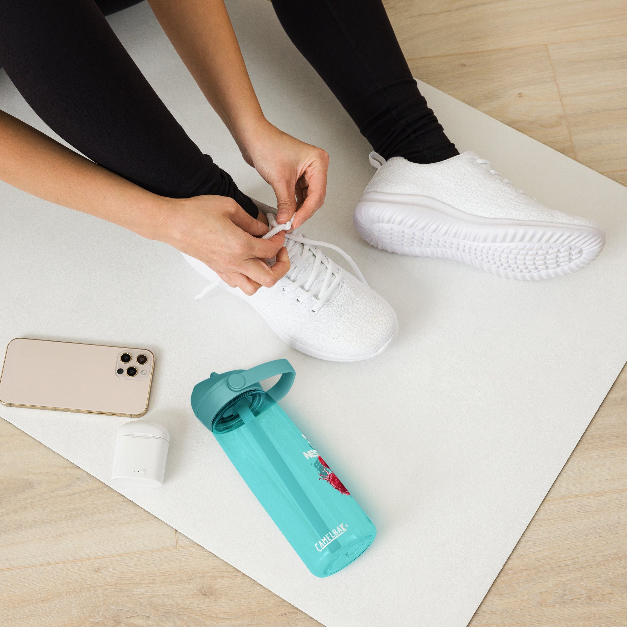Flip straw water bottle
