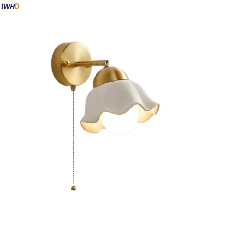 Gold ruffled glass wall light fixture bedroom pull chain lamp