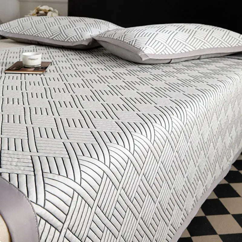 Gray cooling ice bean mesh quilted mattress pad bedroom bed mat