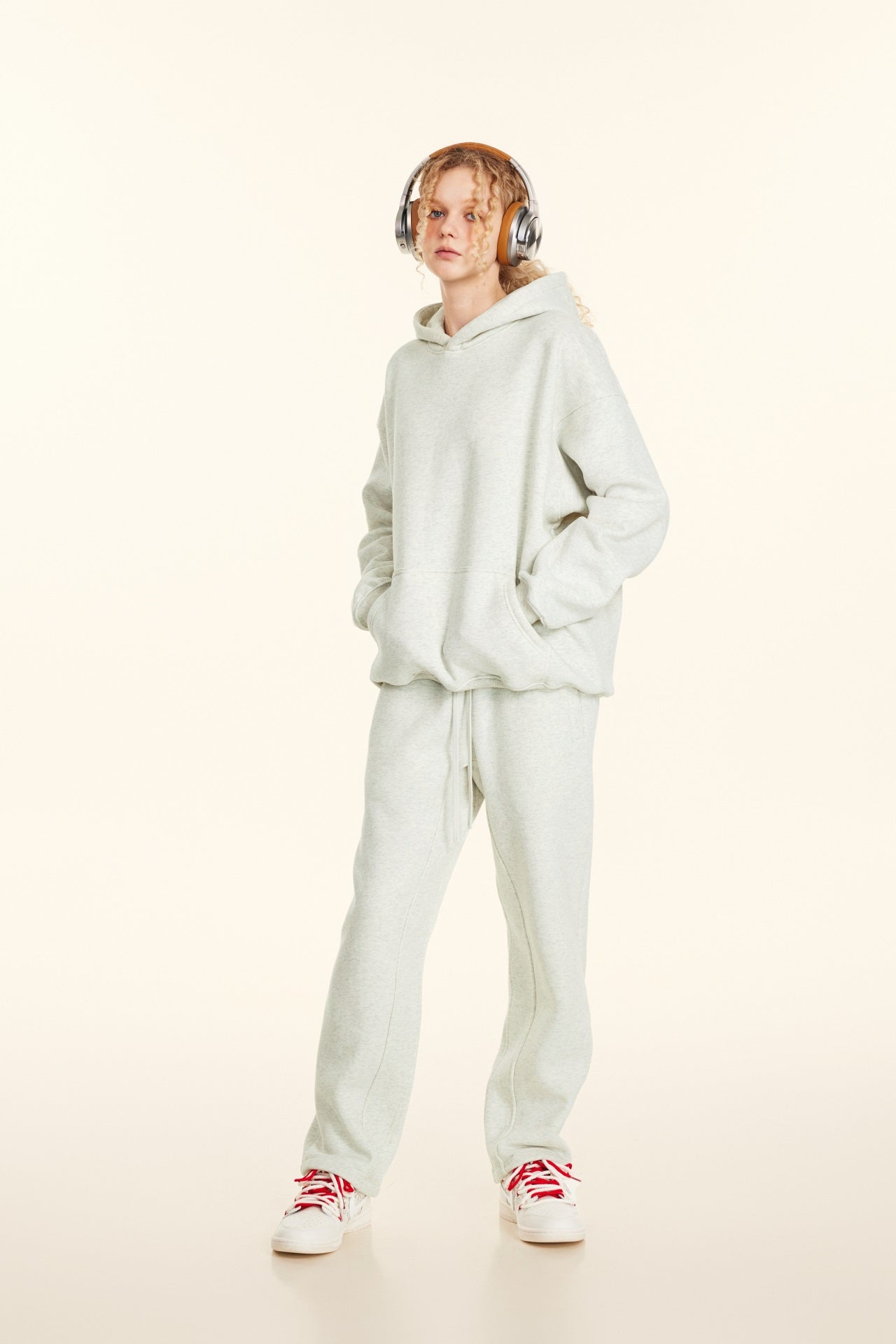 345GSM Women's Heavyweight Solid-Color Sweatshirt