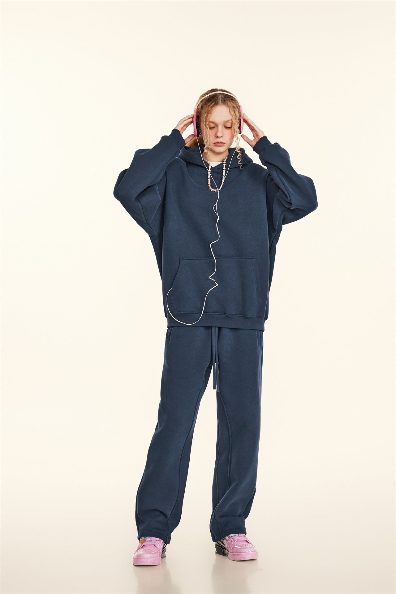 345GSM Women's Heavyweight Solid-Color Sweatshirt