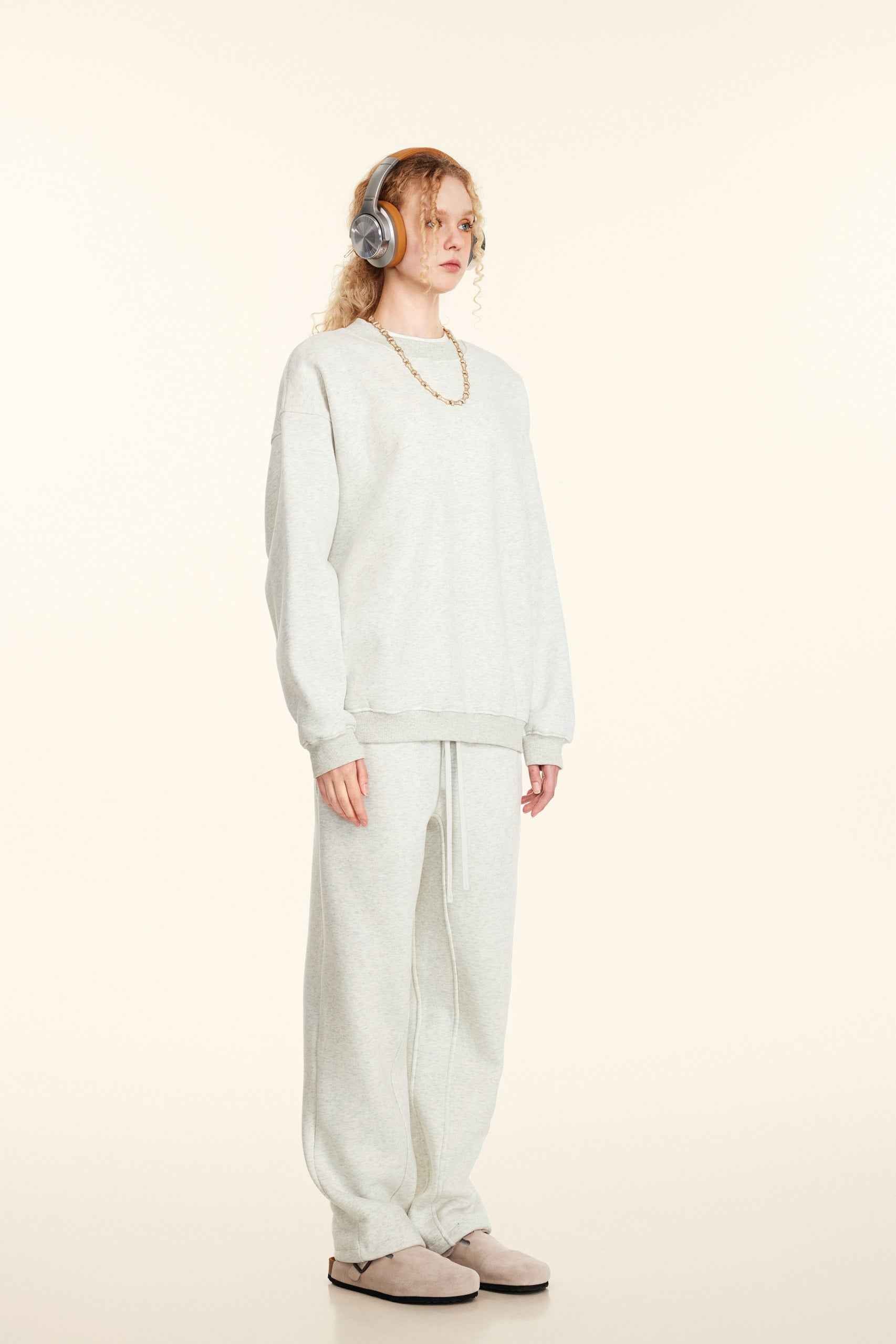 345GSM Women’s Solid-Color Crew Neck  Relaxed Fit Sweatshirt