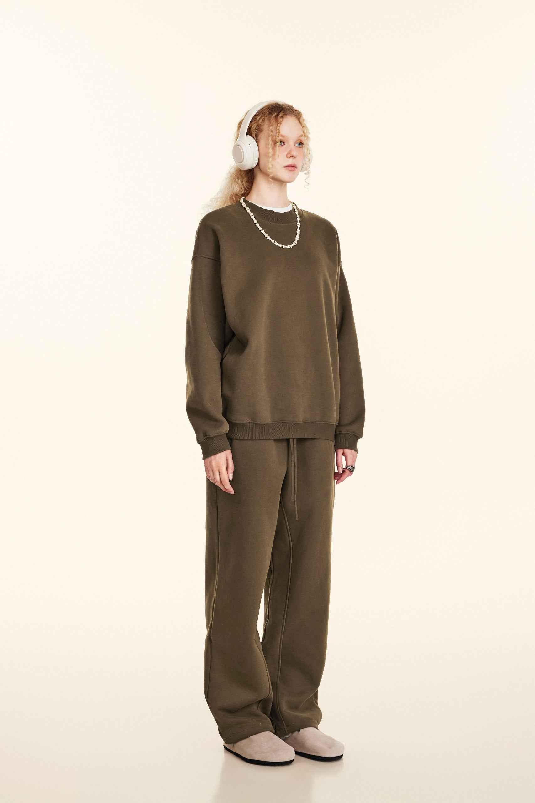 345GSM Women’s Solid-Color Crew Neck  Relaxed Fit Sweatshirt
