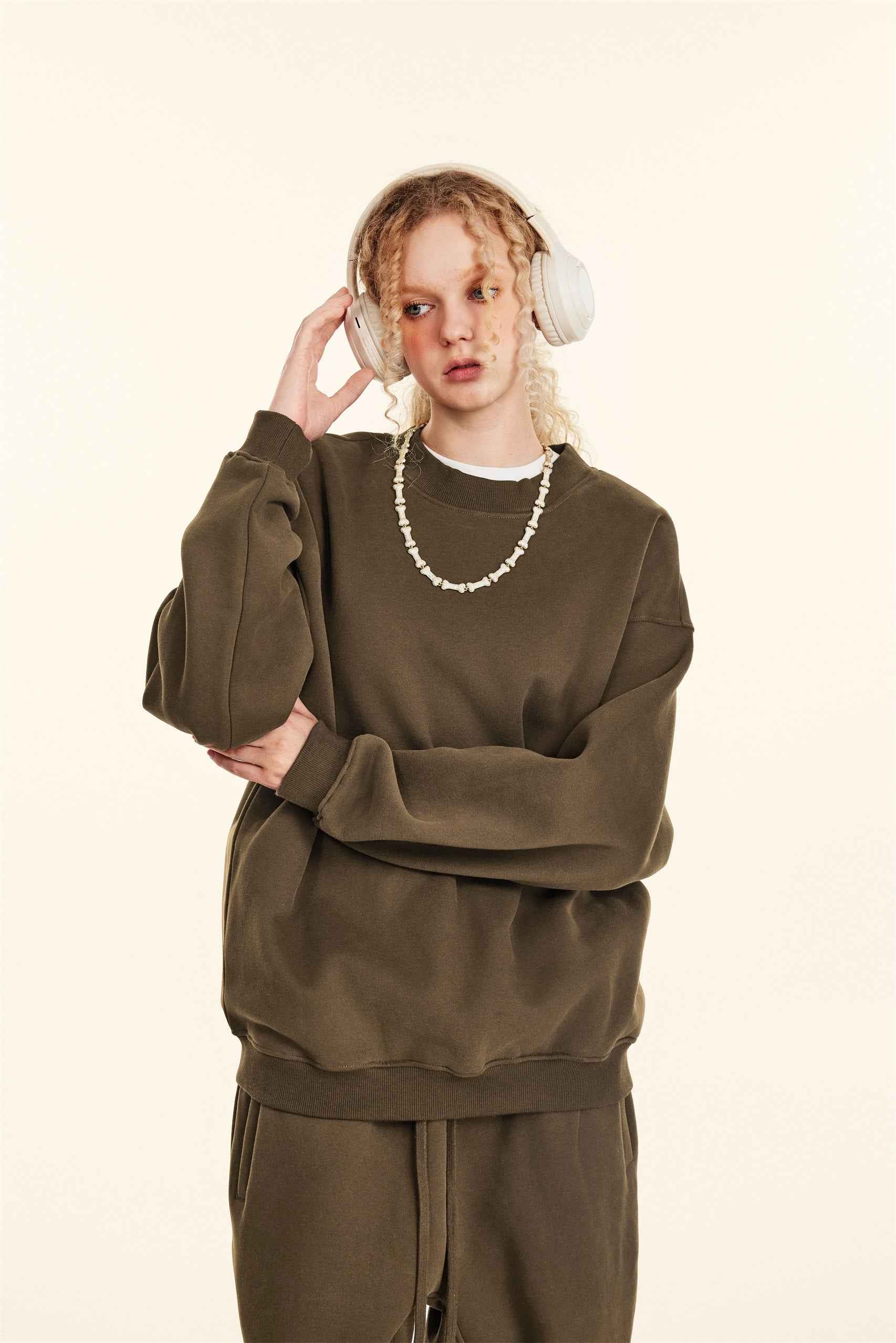 345GSM Women’s Solid-Color Crew Neck  Relaxed Fit Sweatshirt
