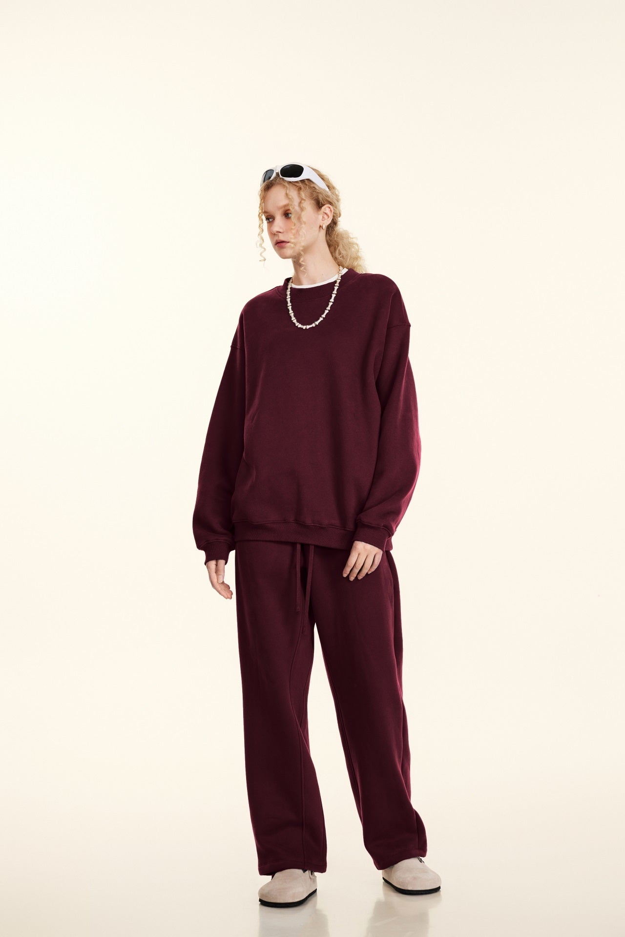 345GSM Women’s Solid-Color Crew Neck  Relaxed Fit Sweatshirt