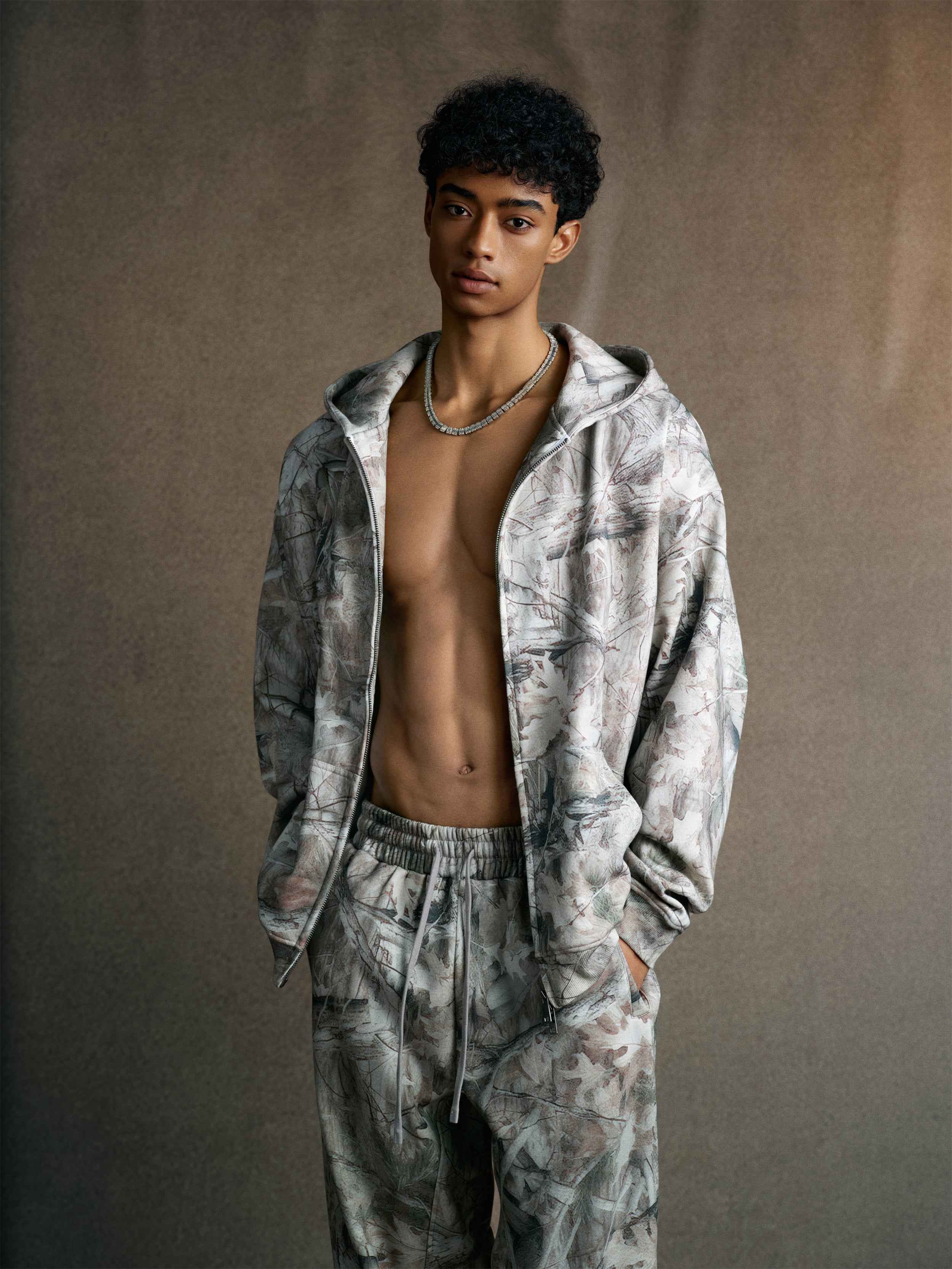 340GSM Unisex Desert Camouflage Zip-Up Hoodie | MUNSIEUR