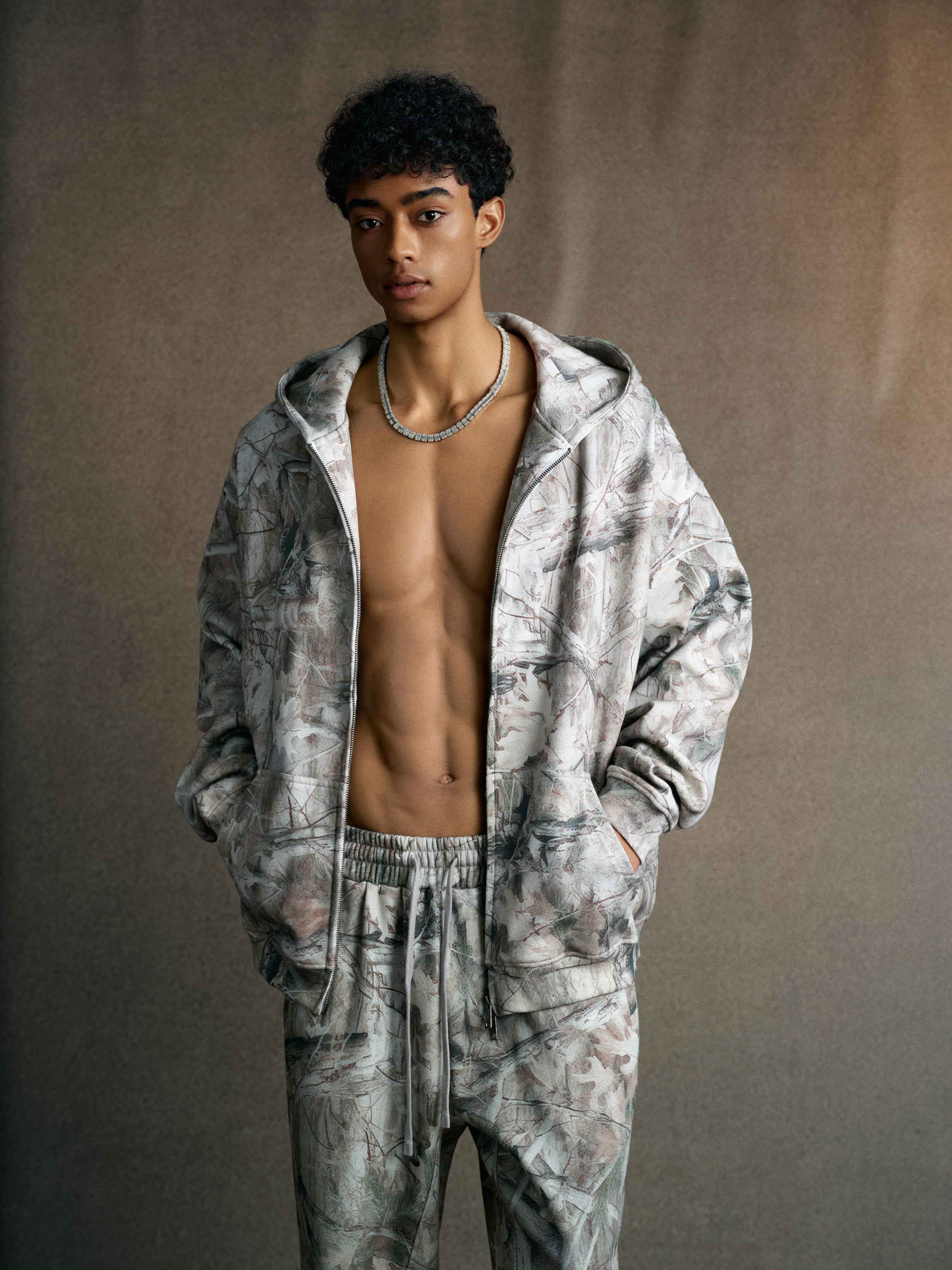 340GSM Unisex Desert Camouflage Zip-Up Hoodie | MUNSIEUR