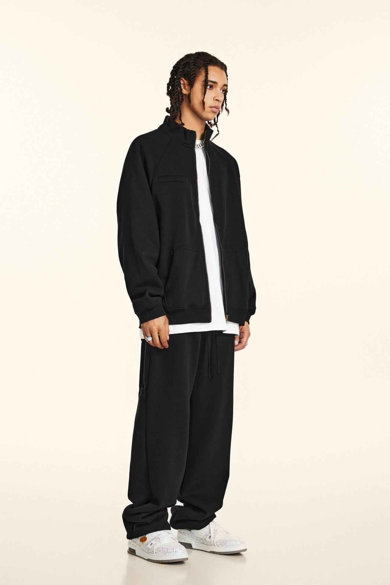 Minimalist Drop-Shoulder Zip Coat