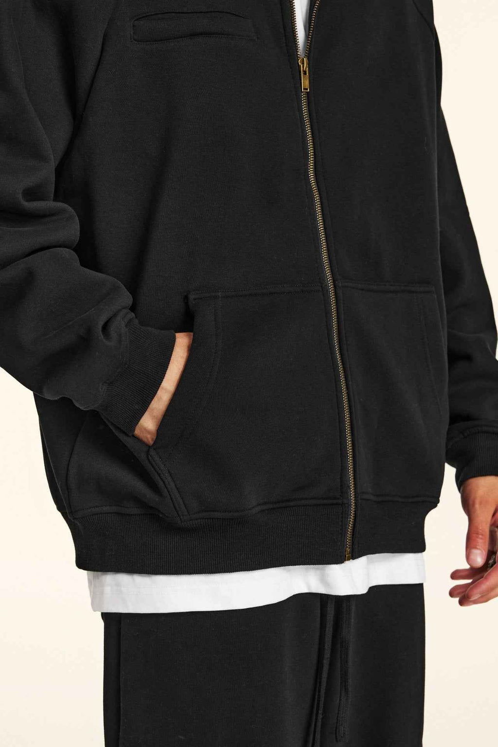 Minimalist Drop-Shoulder Zip Coat