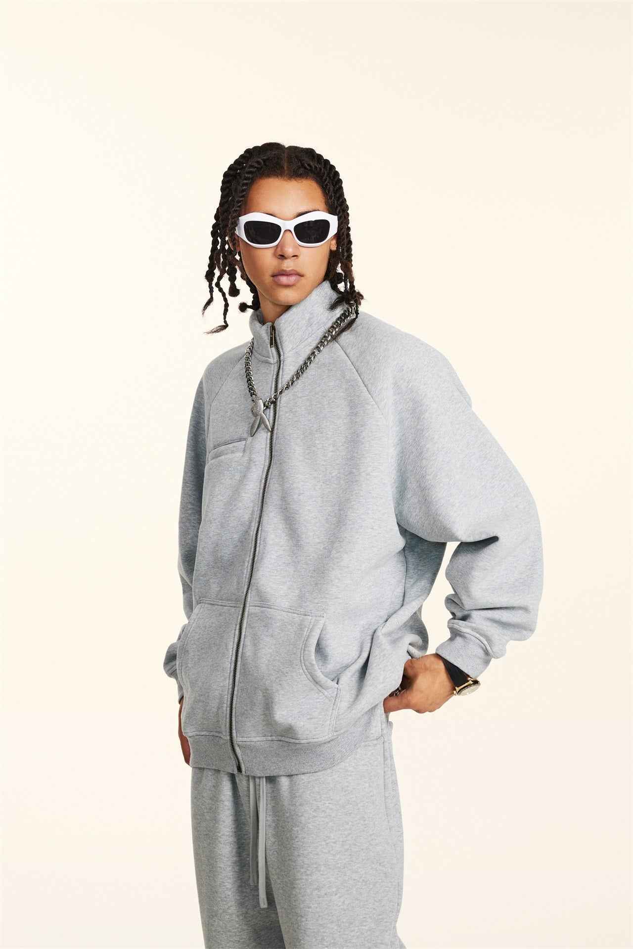 Minimalist Drop-Shoulder Zip Coat