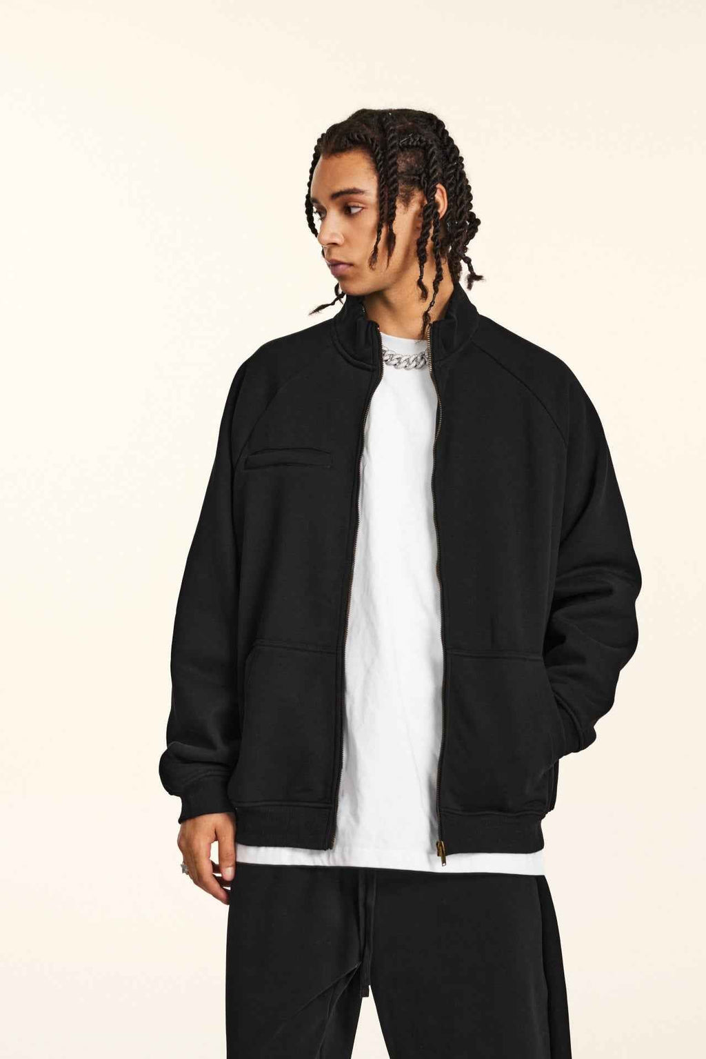 Minimalist Drop-Shoulder Zip Coat