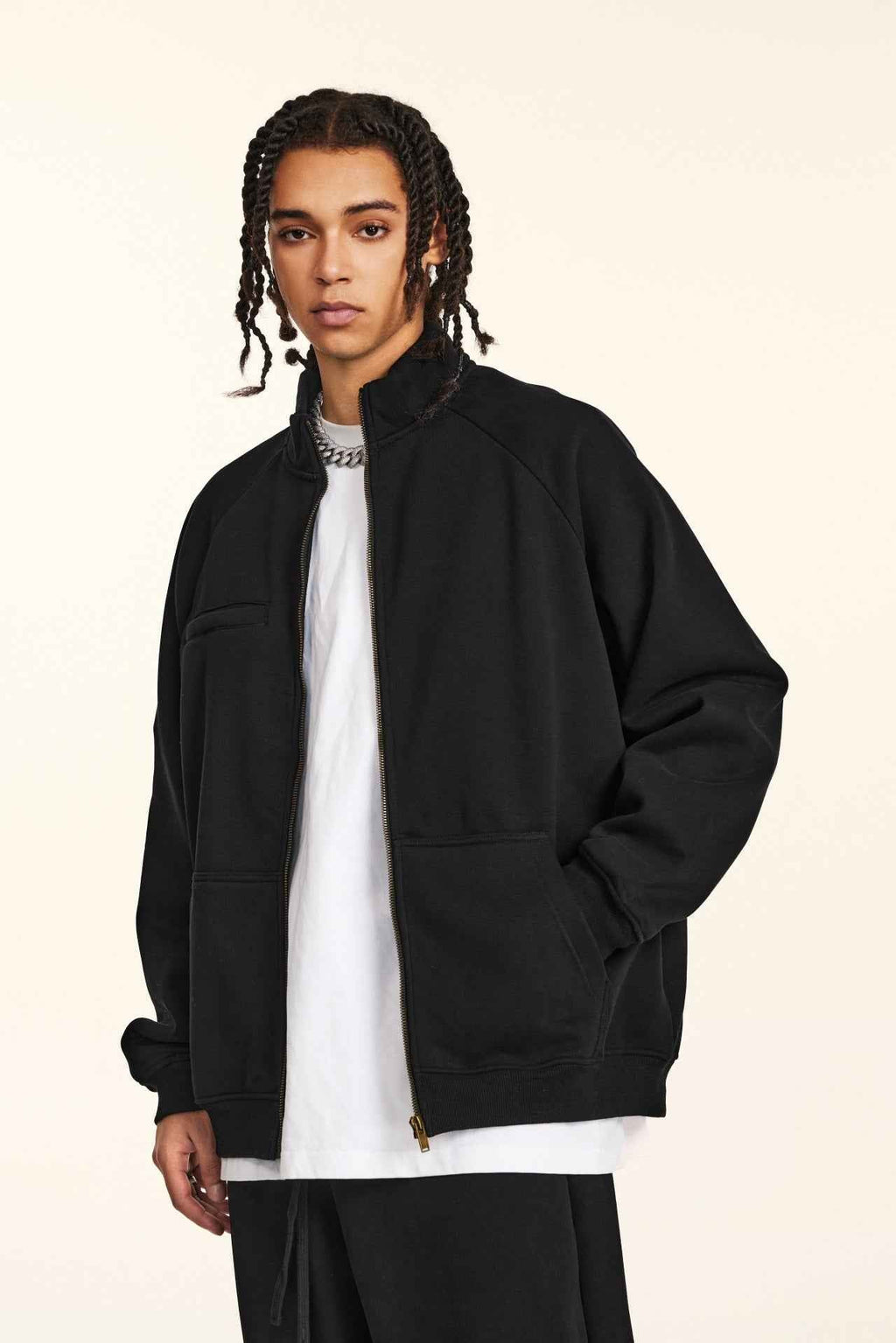 Minimalist Drop-Shoulder Zip Coat