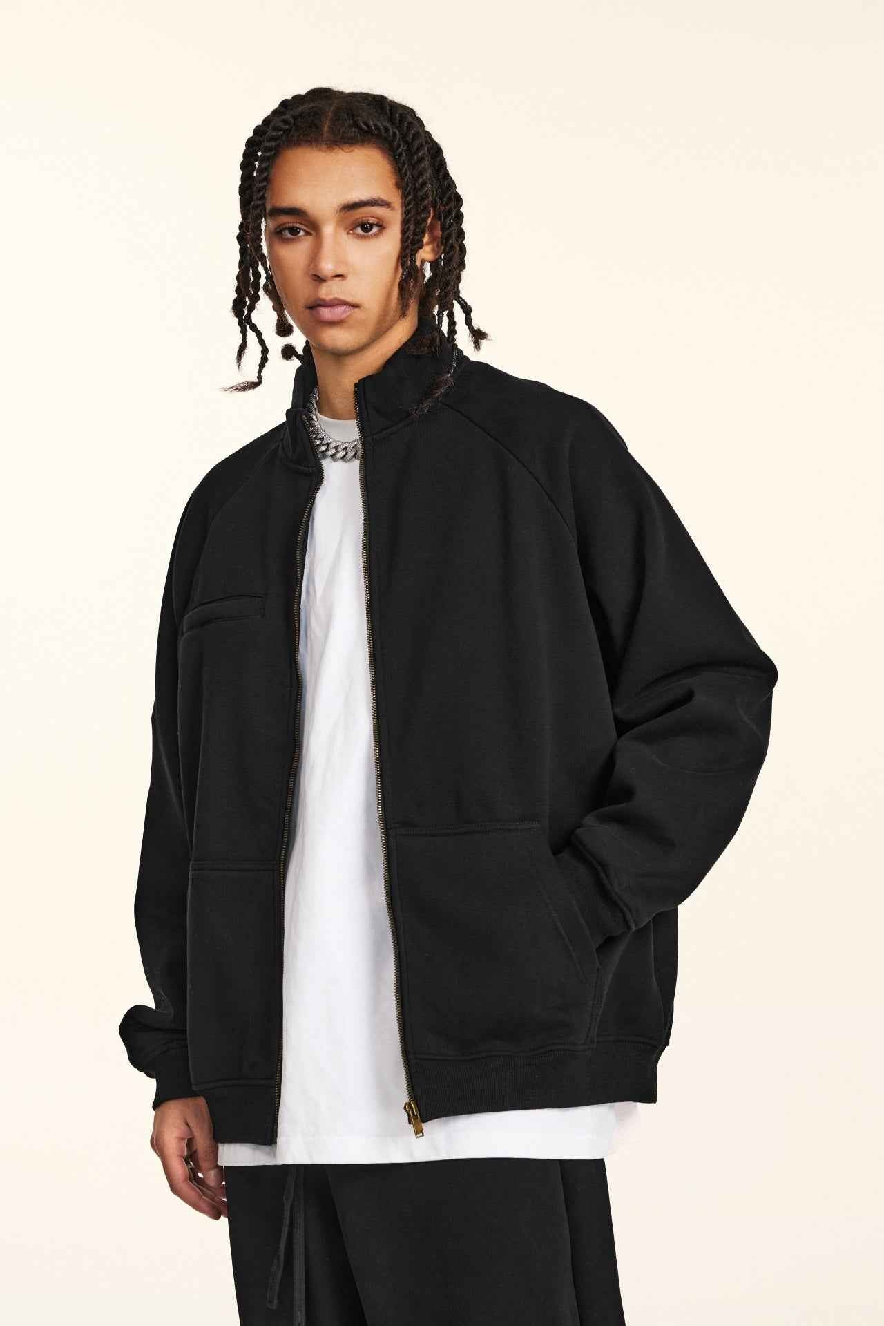 Minimalist Drop-Shoulder Zip Coat