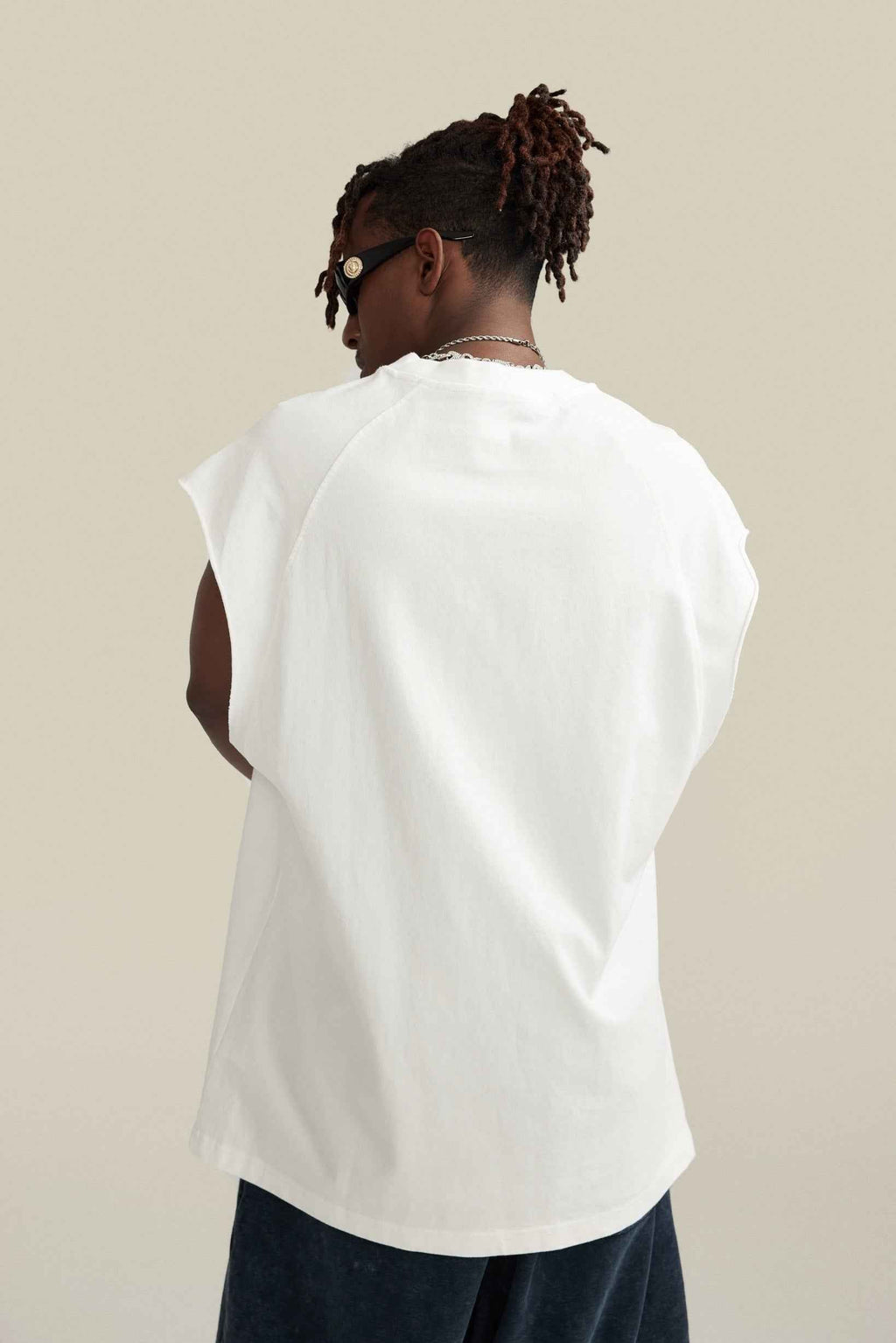 285GSM Men‘s Raglan-Style Snow-Wash Muscle Tee