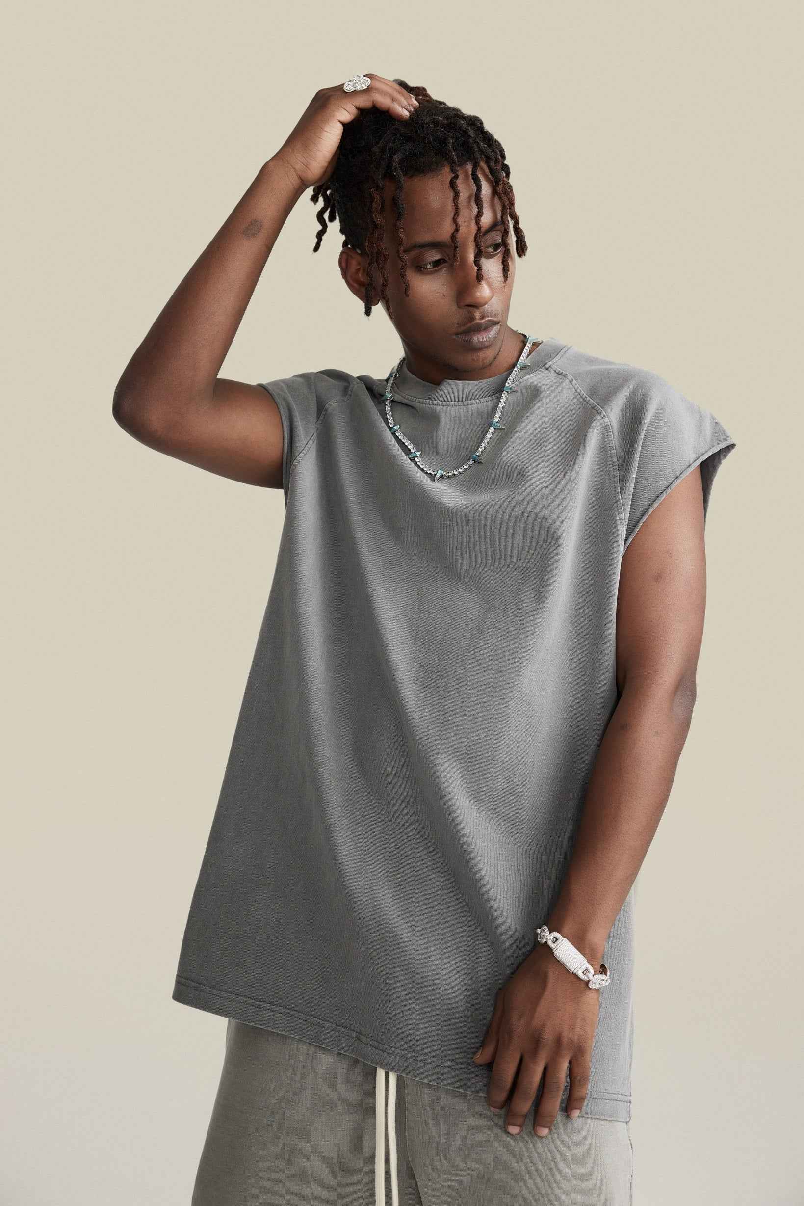 285GSM Men‘s Raglan-Style Snow-Wash Muscle Tee