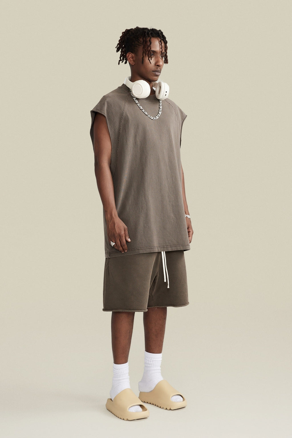 285GSM Men‘s Raglan-Style Snow-Wash Muscle Tee